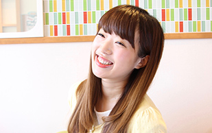 ピアノ講師兼レセプショニスト 田中 里奈