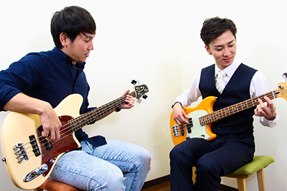 ベース講師について